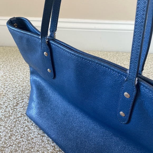 Coach Leather Tote bag - Picture 2 of 4